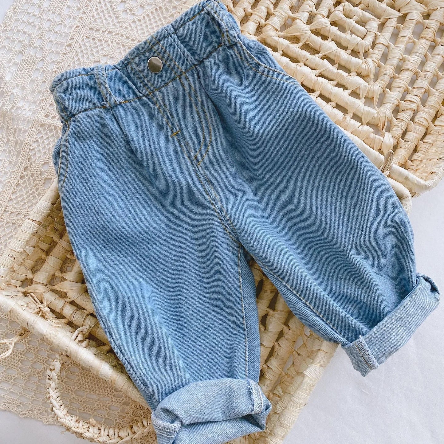 Pantalones de Mahón para Bebé (girls) – Talle Alto, Color Sólido y Estilo Casual