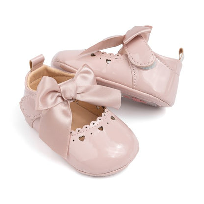 Zapatillas para bebé con lazo