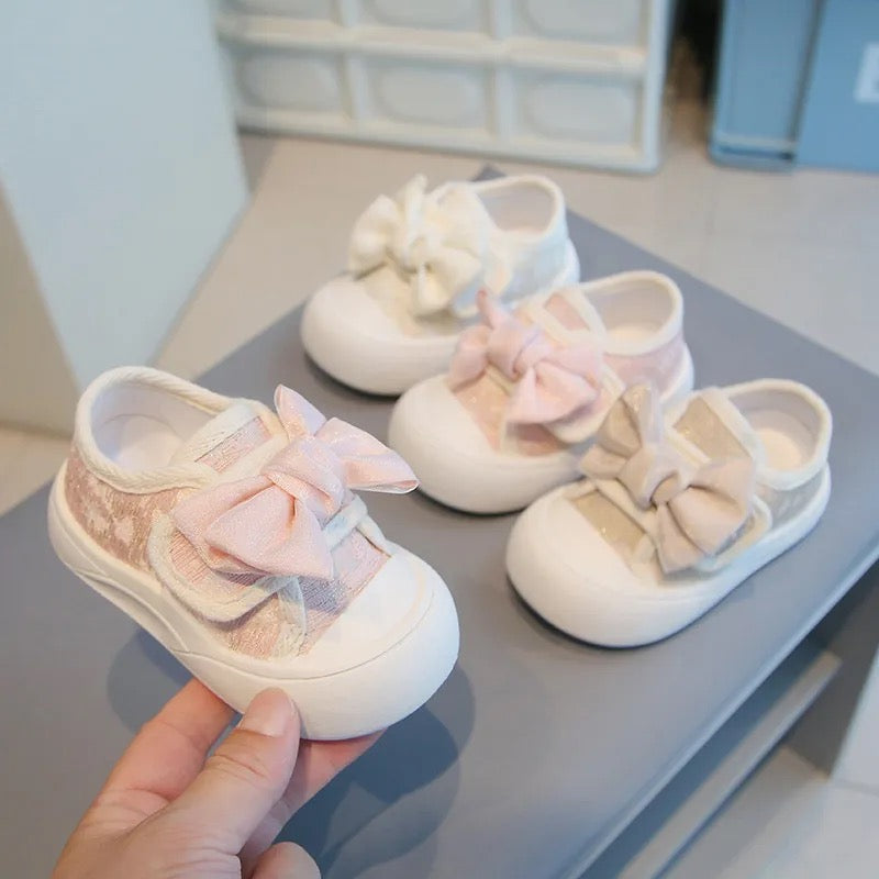 Calzado Velcro Flat Bow