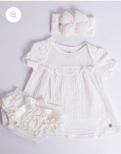 Set Bebé Niña | Trajecito Blanco Puntos Rosa con Cubre Pañal y Lazo