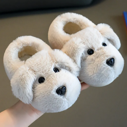 Pantuflas de felpa en forma de perrito