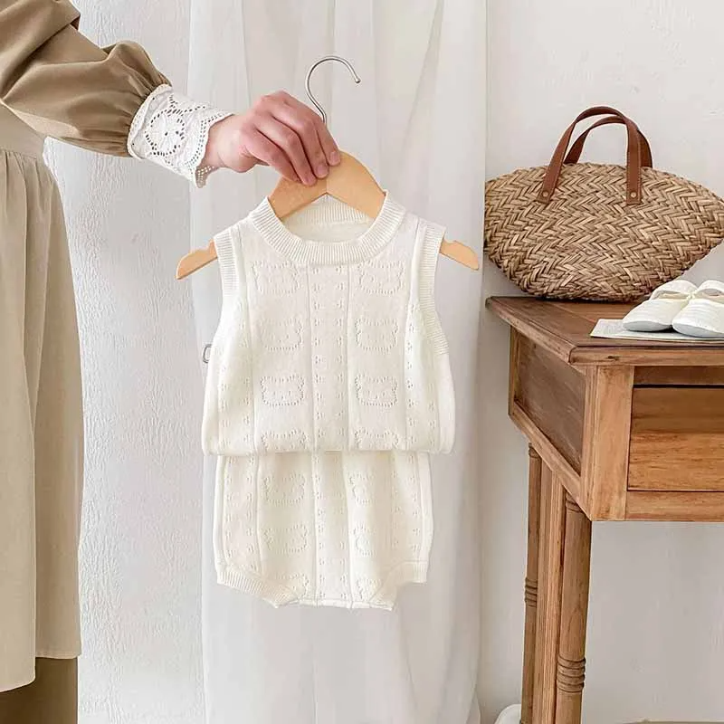 Conjuntos de top y pantalones cortos sin mangas de punto con dibujos de osos