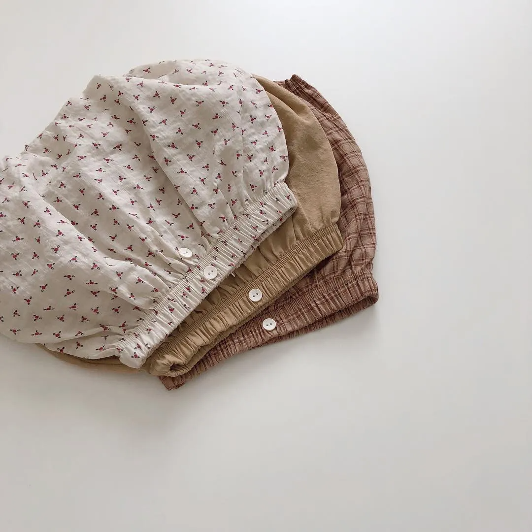 Pantalones cortos con estampado sencillo